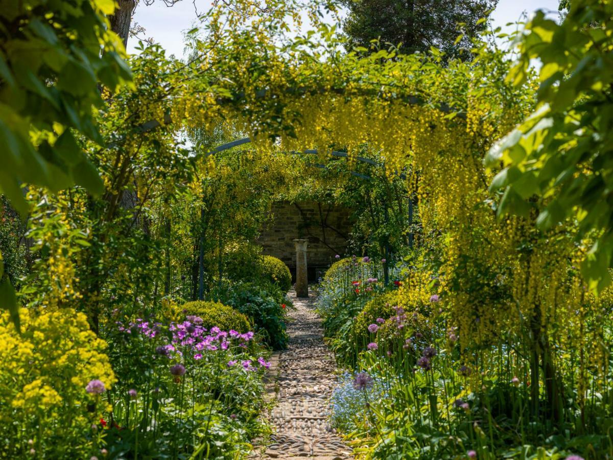 Barnsley House Hotel Ampney Crucis Exterior photo
