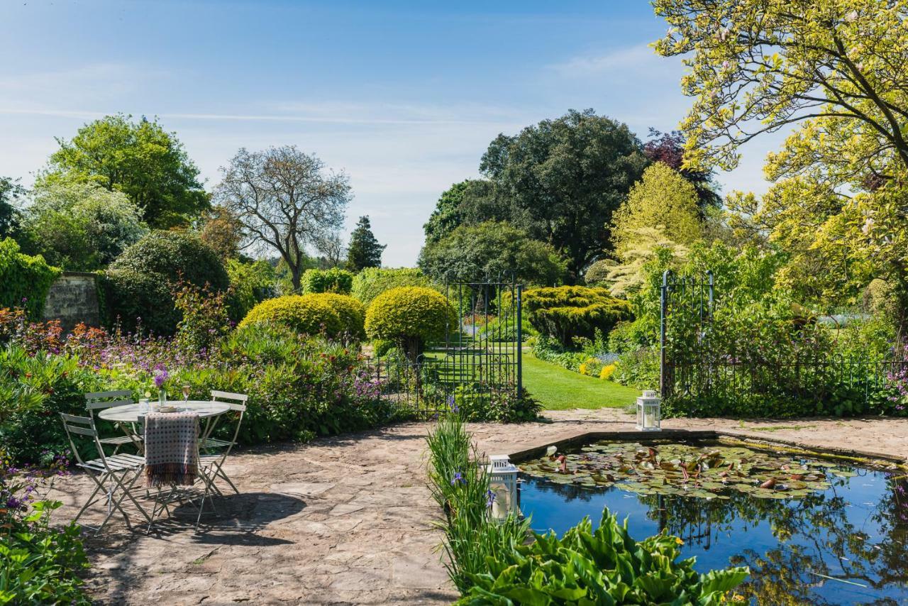 Barnsley House Hotel Ampney Crucis Exterior photo