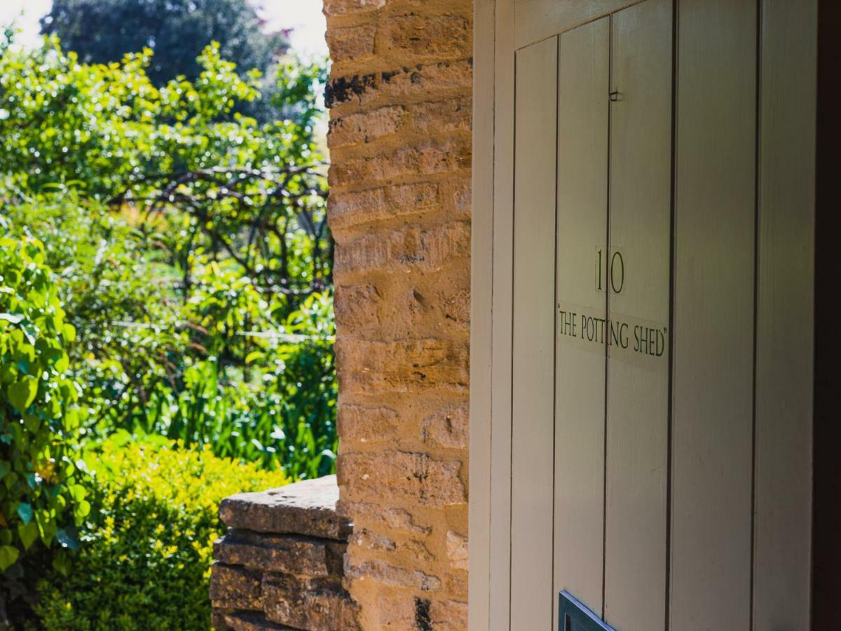 Barnsley House Hotel Ampney Crucis Exterior photo